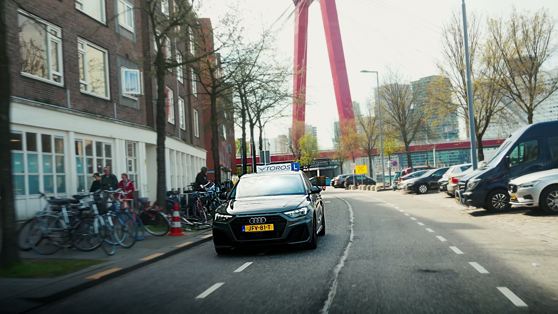 Hero video poster uit de live rijschoolsite